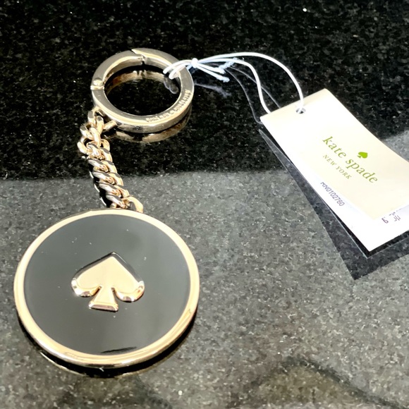 Kate Spade Gold Enamel Black Spade Key Fob Bag Charm Purse Key ring - Picture 2 of 6